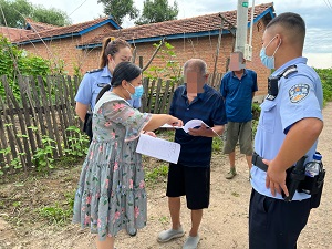 1658365213737533.jpg 高效送达助审判,为民服务在路上.jpg