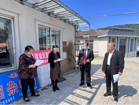 1661994192903872.png blob.png