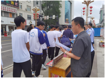 1687780045587670.jpg 1687780014550.jpg