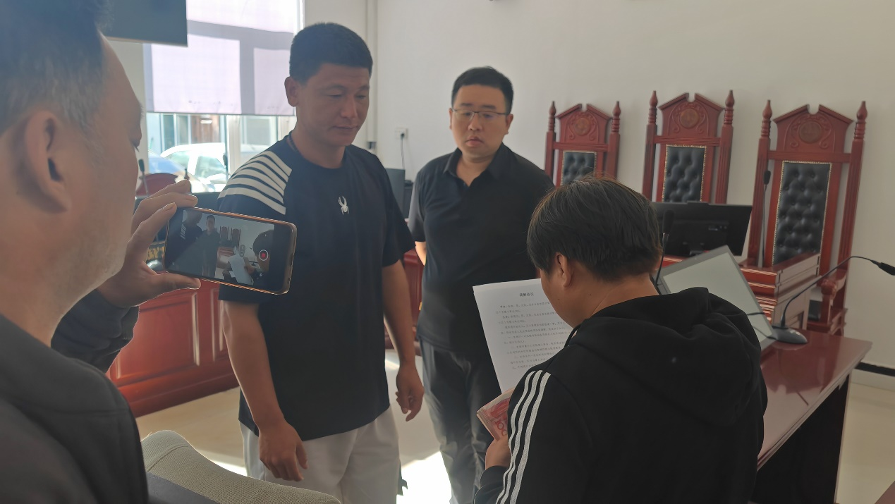 1705901057863107.png 图片2.png