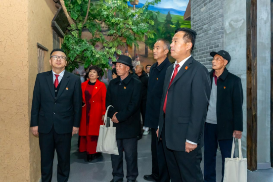 1730186706858381.png image.png